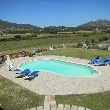 Giardinos Country house
